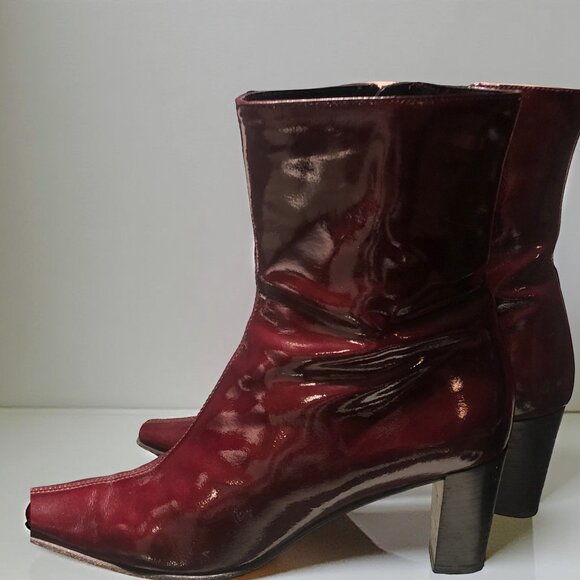 AQUATALIA Burgundy Red Bordeaux Patent Leather Ankle Boots - Picture 2 of 8